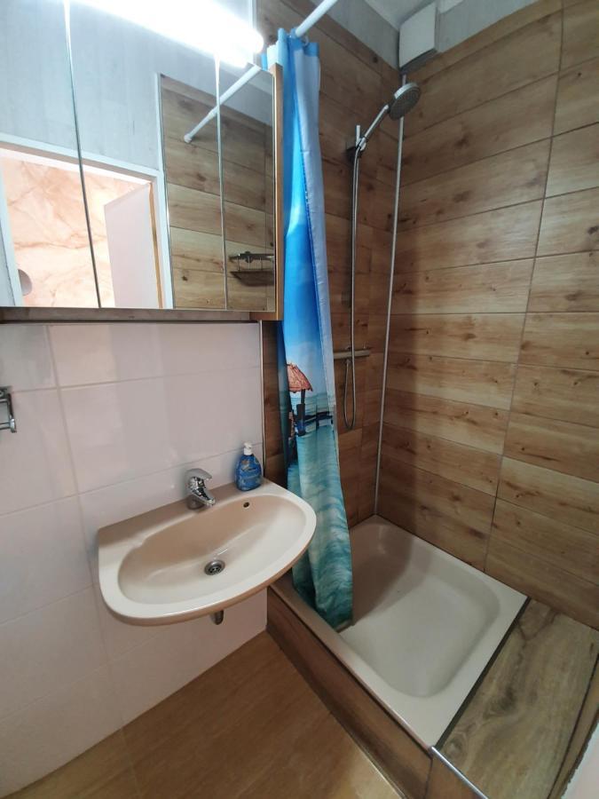 Hotel Kenny & Henry Cuxhaven Esterno foto
