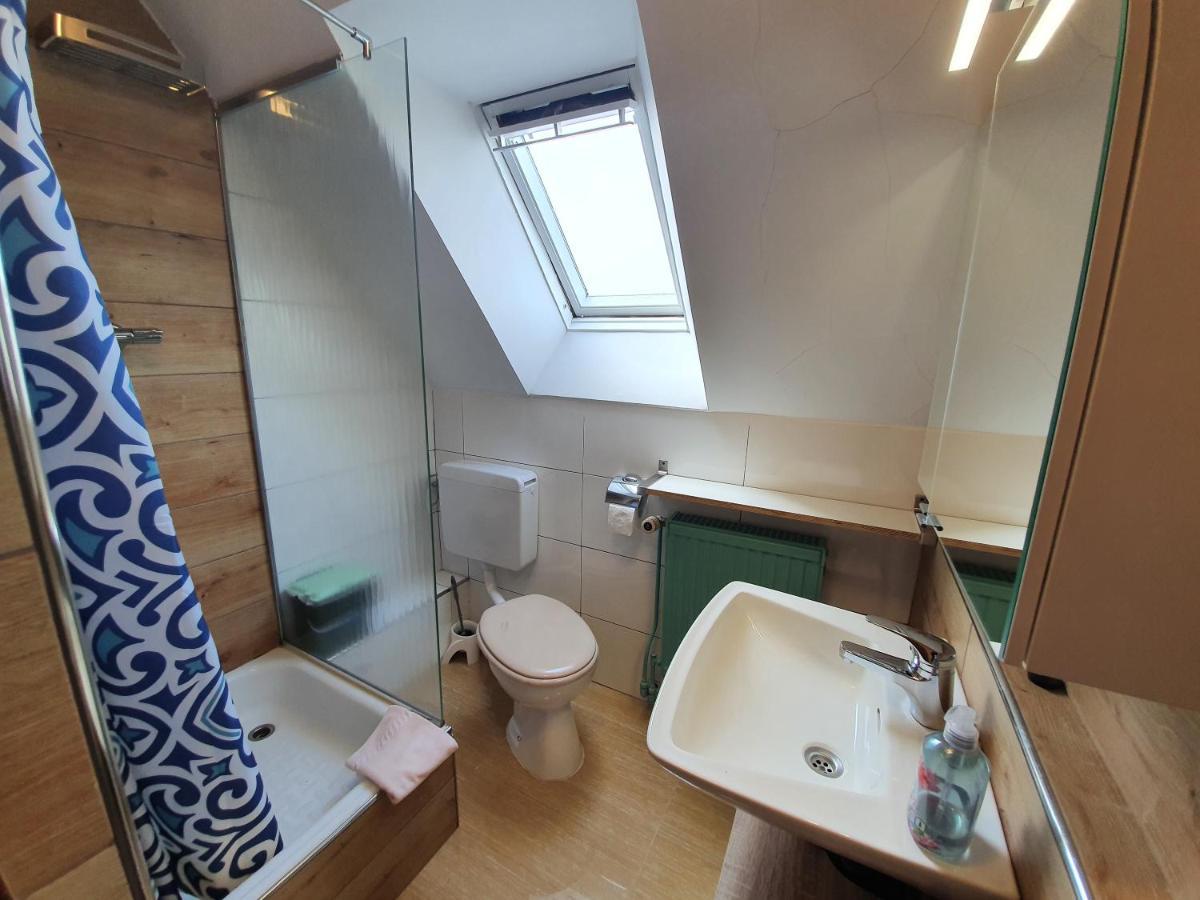 Hotel Kenny & Henry Cuxhaven Esterno foto