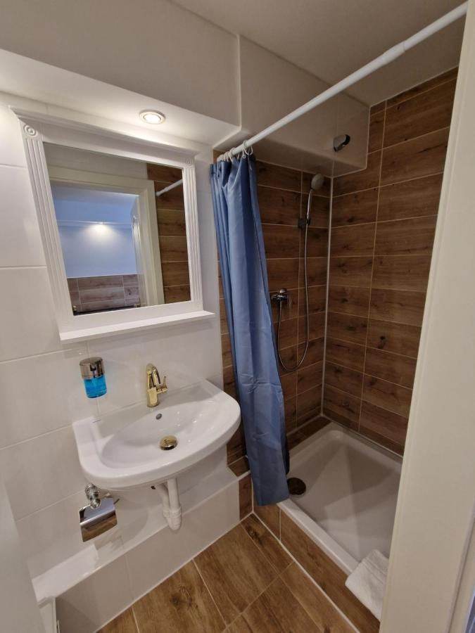 Hotel Kenny & Henry Cuxhaven Esterno foto