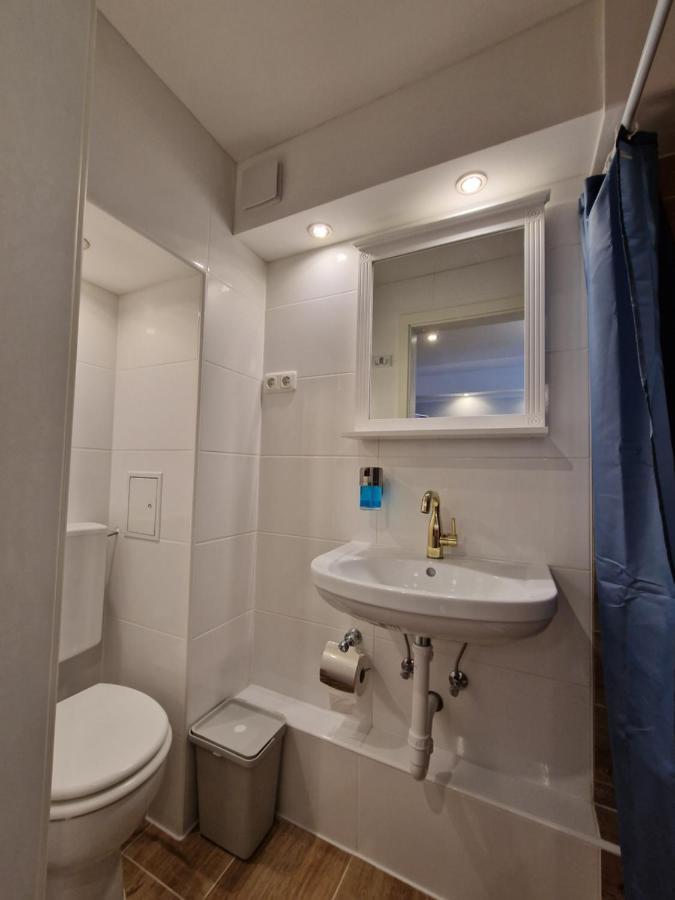Hotel Kenny & Henry Cuxhaven Esterno foto