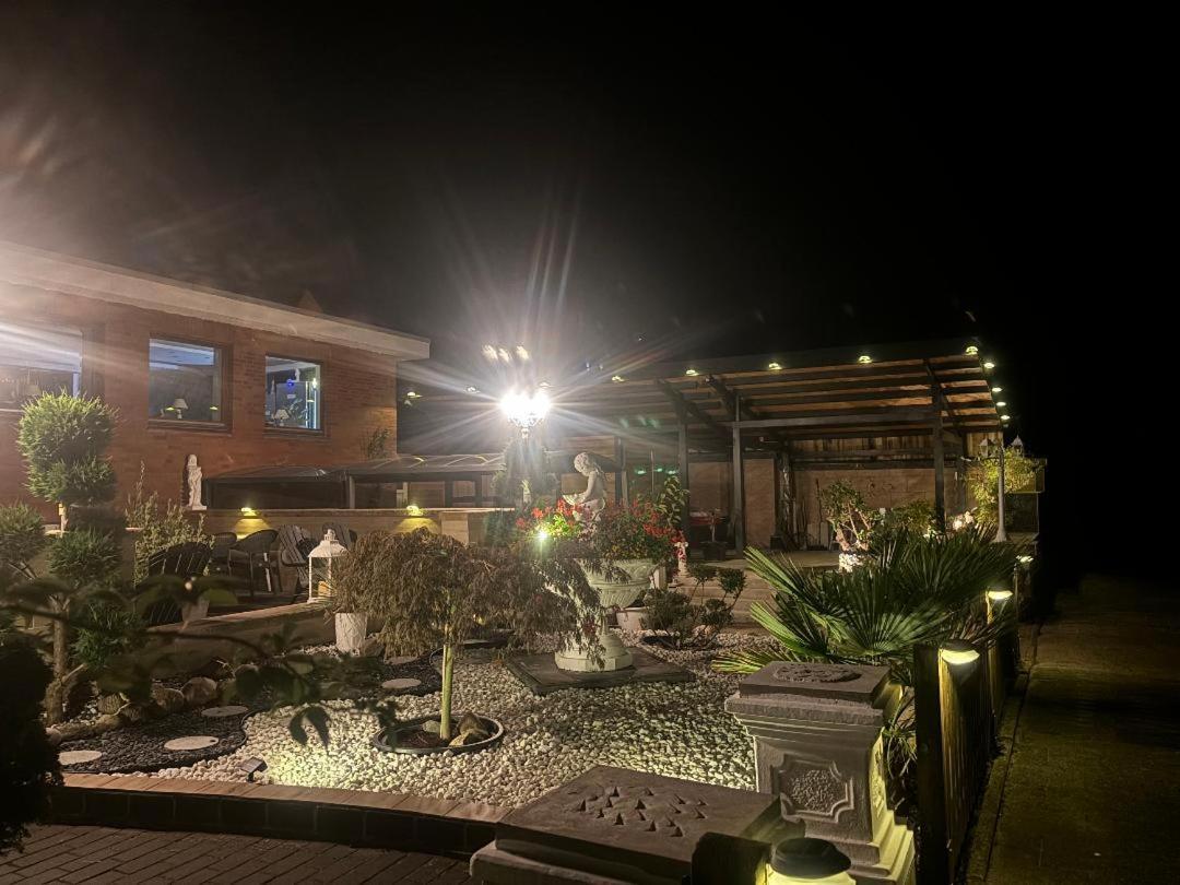 Hotel Kenny & Henry Cuxhaven Esterno foto